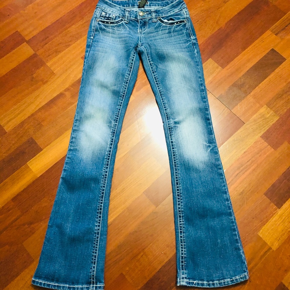 Women’s sz 1 Soundgirl Jeans